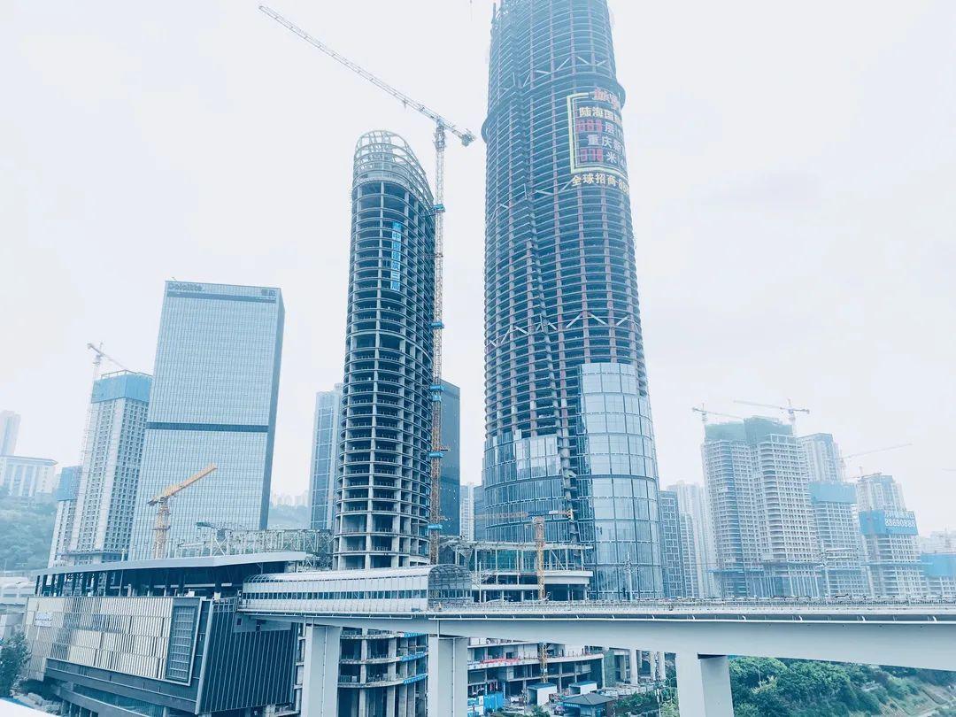 重庆渝中区,以发展国际消费中心城市核心区,西部金融中心主承载区和