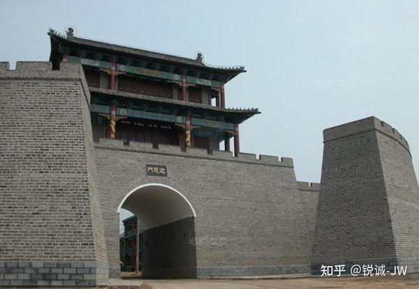辽宁省开原市盐州古城邀请中国民族建筑研究会古建筑专家孙振贤评审