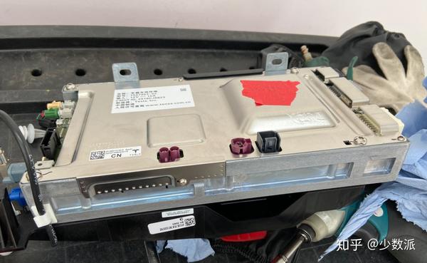 驾驶model 3 一万公里后,特斯拉改变了我的用车观