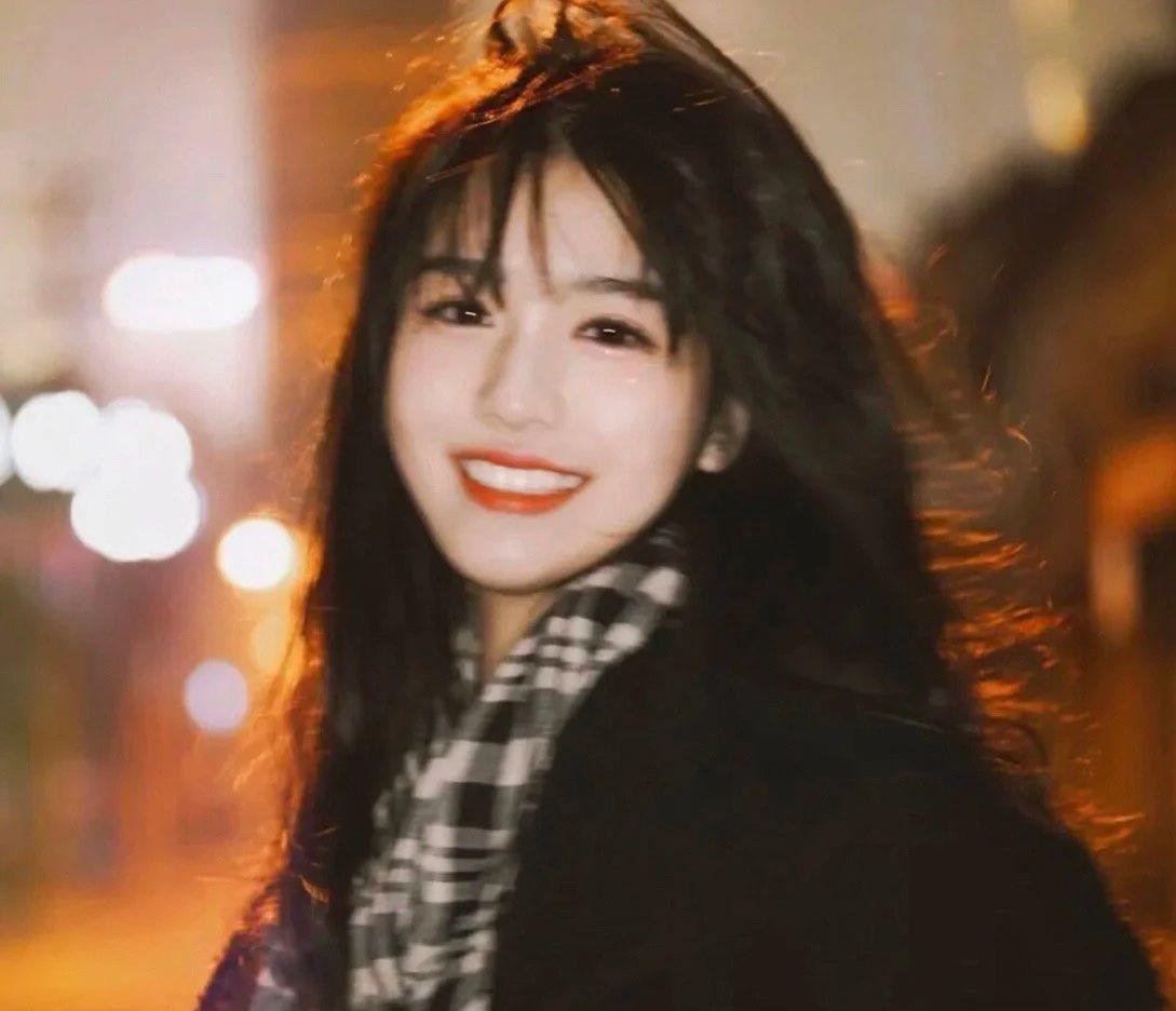 能不能给我推荐一个满足长辈要求又符合年轻人审美的微信头像