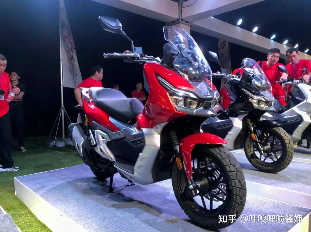 踏板摩托推荐:预算2万元以内,造型酷,油耗要低,带abs.