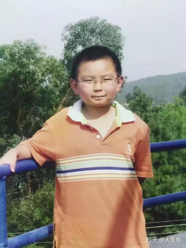 丑的男生是如何变帅的?