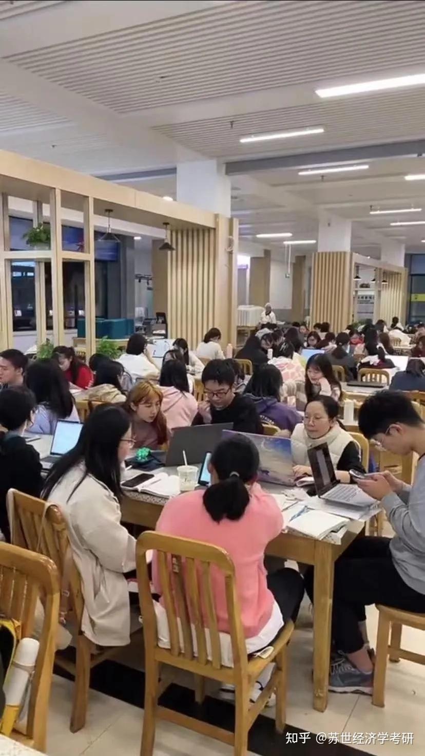 华中师范大学深夜食堂成自习室背后的秘密