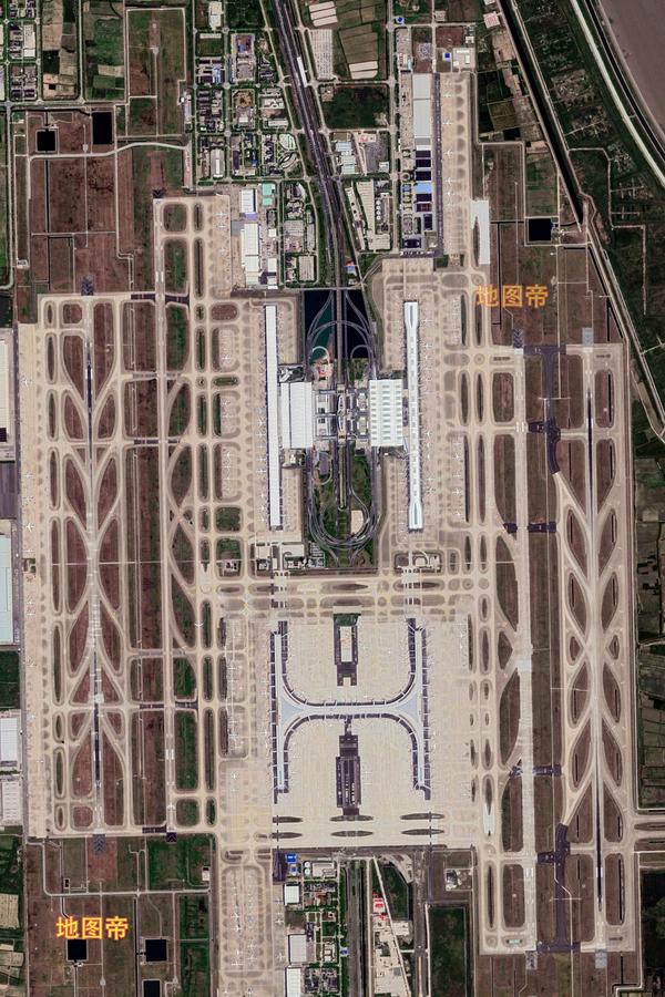 第二名:上海虹桥国际机场