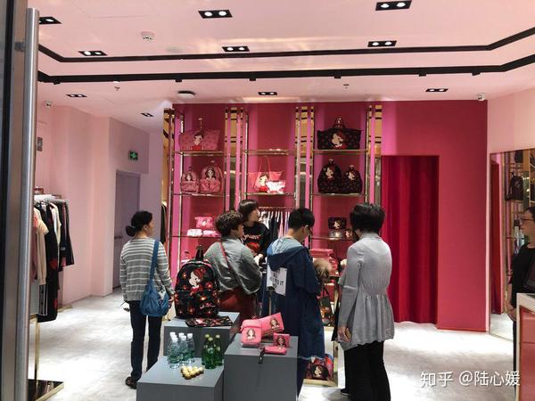 [陆心媛]厦门万象城专柜