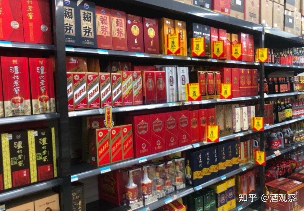 买白酒记得区分嫡系酒和贴牌酒差别挺大弄懂再买心有底