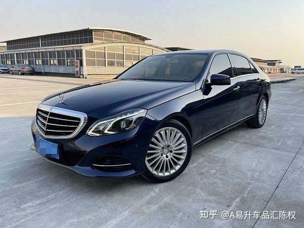 奔驰e200l 2.0t豪华立标