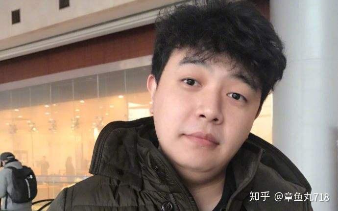 lol解说狼王jy戴士的儿子都在玩迷你世界你还问我它好不好玩