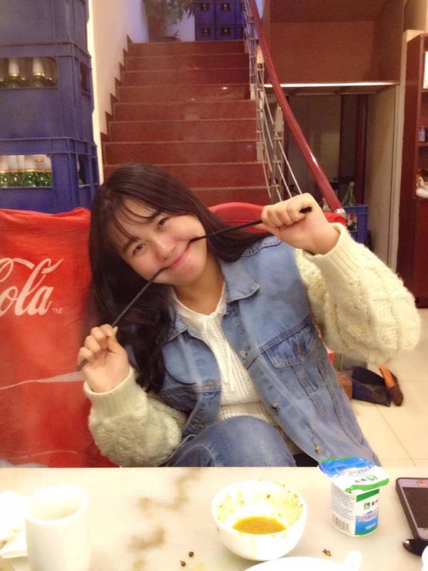 小姐姐能不能爆一爆十几岁时的照片,女大真的会十八变