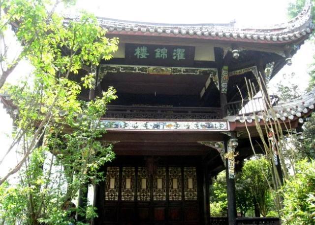 崇丽阁,濯锦楼,五云仙馆,吟诗楼这些古建筑与泉香榭,枇杷门巷,清婉室