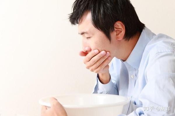 这4点是肺癌患者出现呕吐的常见原因,对因治疗才能止住呕吐