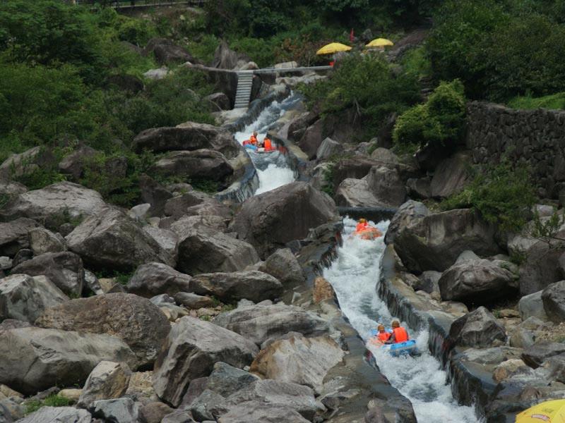 浙江秋季热门旅游景点四明山旅游攻略低音号免费语音导游