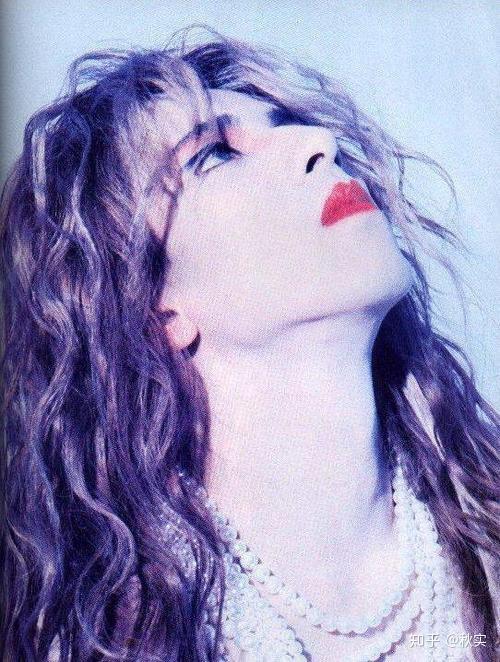 yoshiki的颜值巅峰到底怎么样
