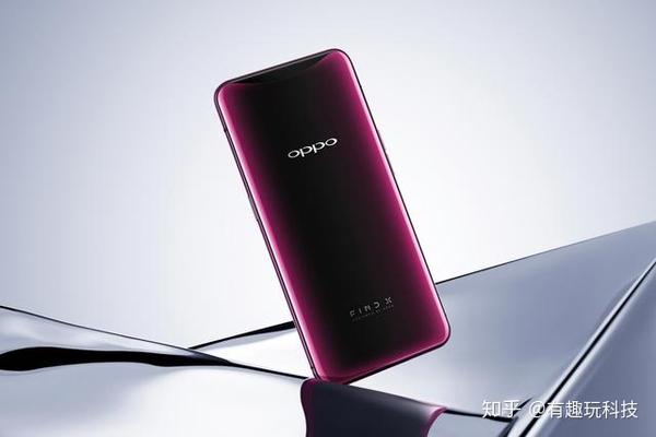 高颜值选手三号:oppo find x