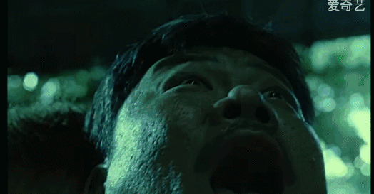 可想而知,这样明目张胆的作案,必然引来了警察.