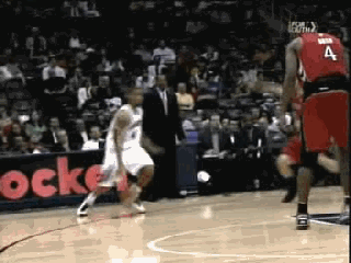 背后运球如此简单!