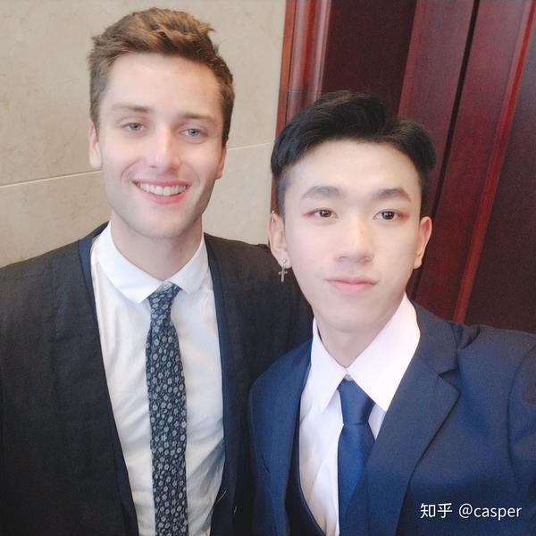 忽略我好吧 欧洲人真的人种优势啊!