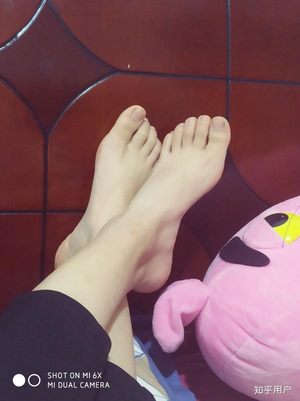 女生什么脚型漂亮,脚美是什么感觉?