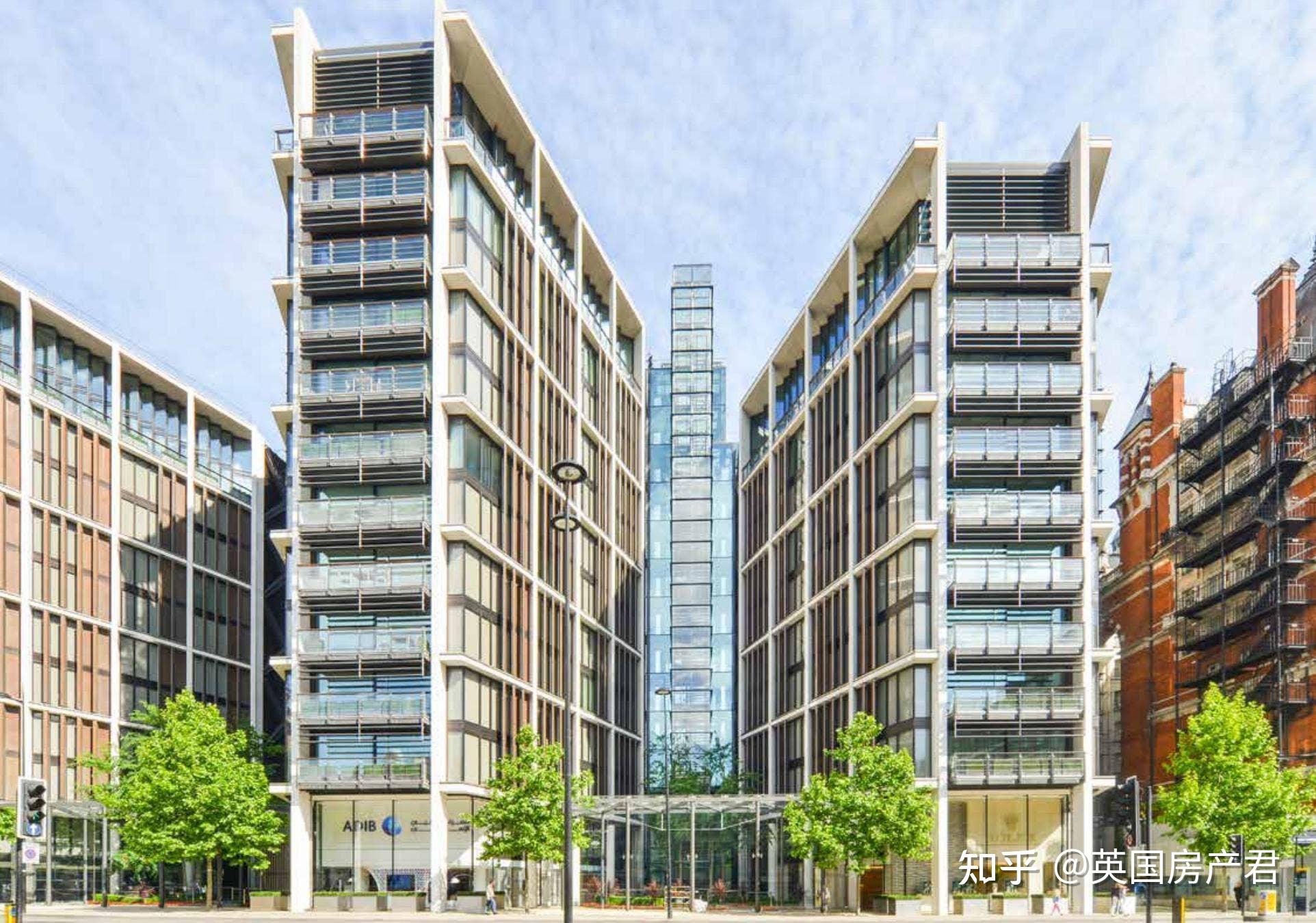 伦敦海德公园一号顶层公寓创今年单套房成交最