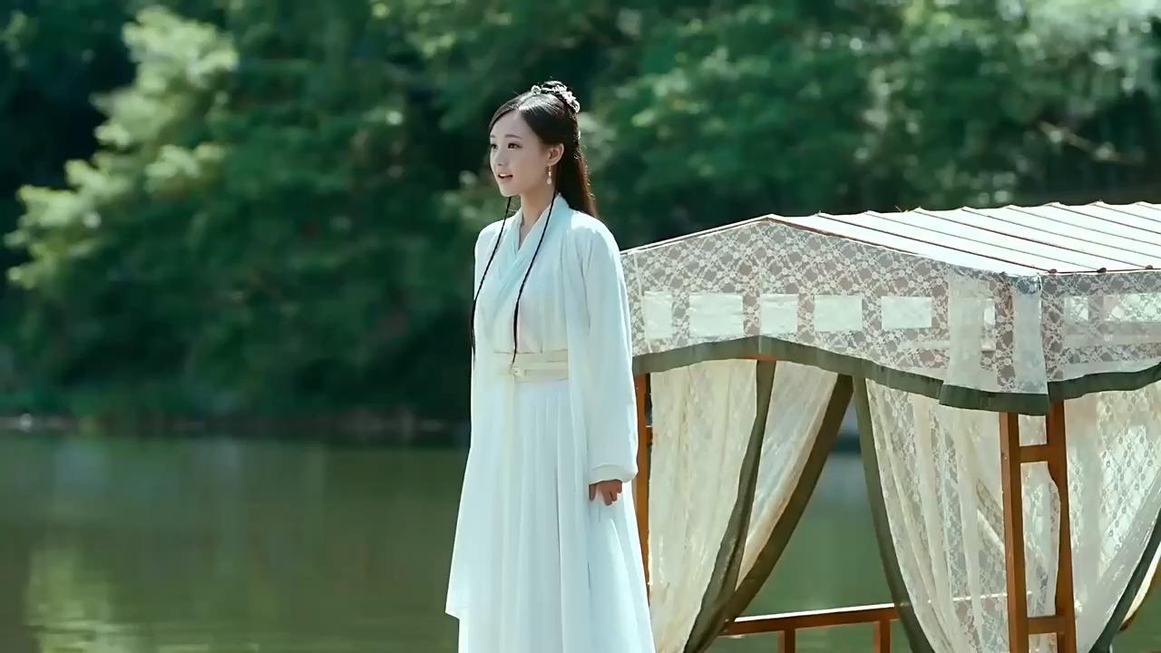 如何评价李一桐长相?演技怎么样?