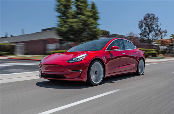 特斯拉model3失控怀疑有严重产品缺陷特斯拉否认