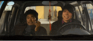 年轻人们见到他第一句话就是