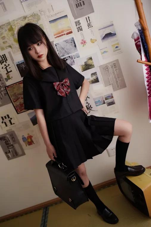 有哪些帅气惊艳的 jk 制服?
