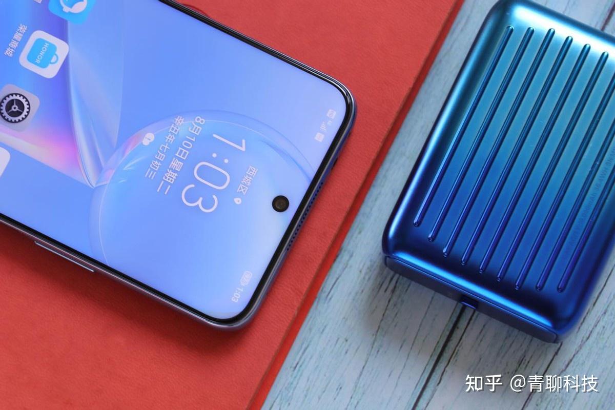畅玩20pro与play5tpro,荣耀play5tPro 千元颜值担当荣耀play5tpro上手体验拍照有实力快充更给力