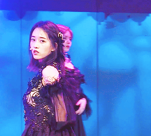 好看,但不是很精致的 杨惠婷 吴哲晗  我已经改答案了,ycy的粉丝私信