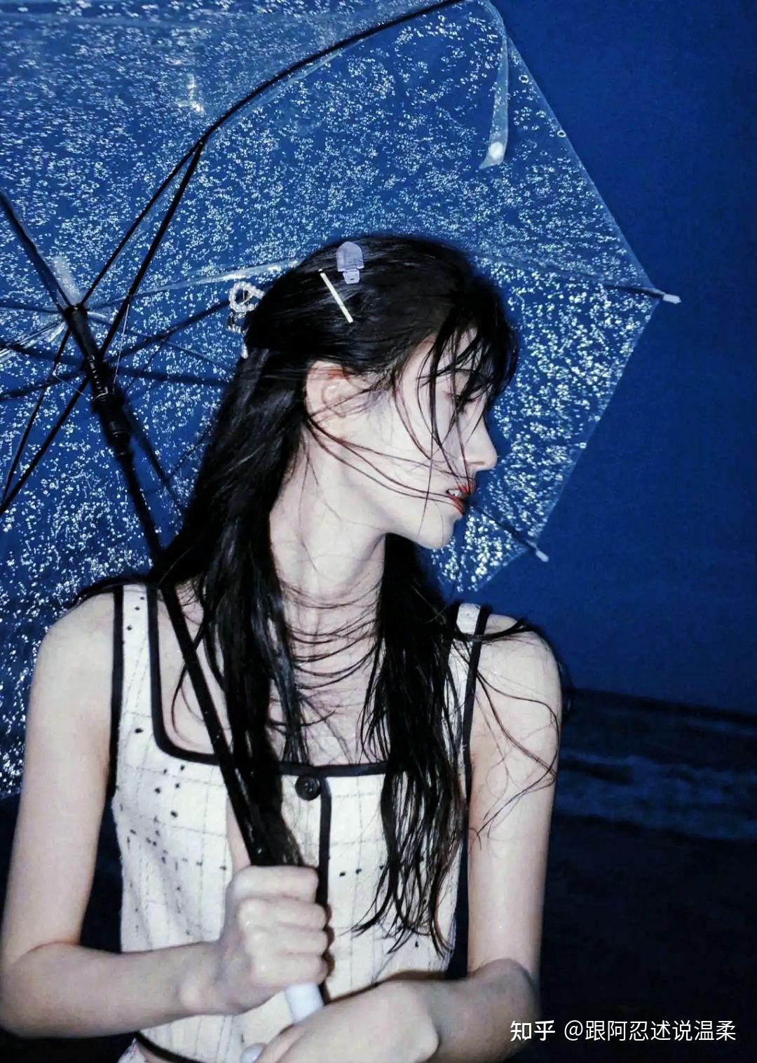 鞠婧祎海边湿发造型
