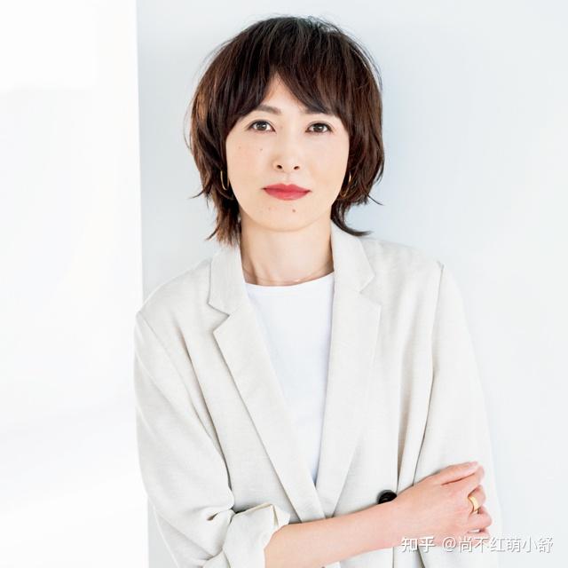 女人四十而不老这10款减龄短发不仅优雅还让你告别大妈感
