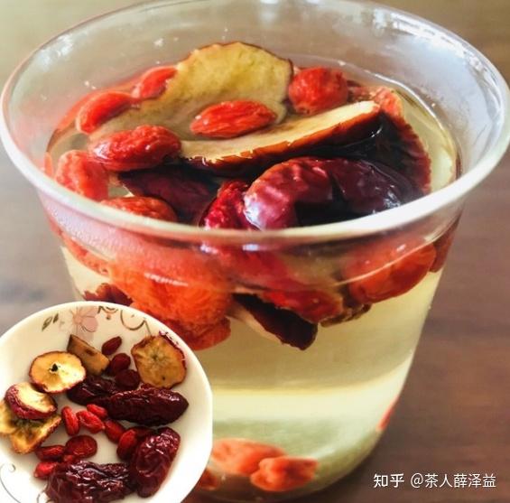 有何功效?大枣,枸杞和山楂能一起泡水喝吗?有何功效?