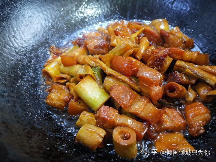 鲜竹笋烧五花肉