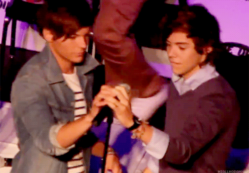 过气狗粮flirtylarrygif