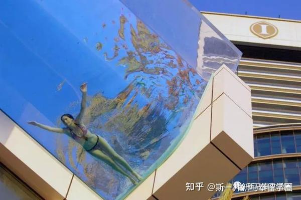 世界10大玻璃泳池美到让你瞬间窒息