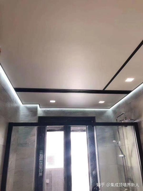 极简黑白灰的大板吊顶,爱了爱了!