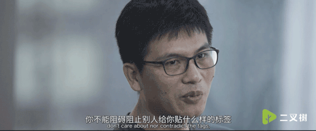 蚂蚁金服褚霸:写着最牛的代码,骑着最野的摩托,过着最