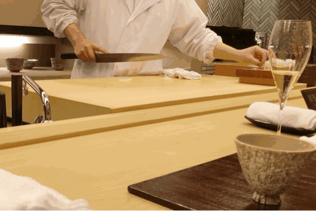 金枪鱼,鱿鱼刺身