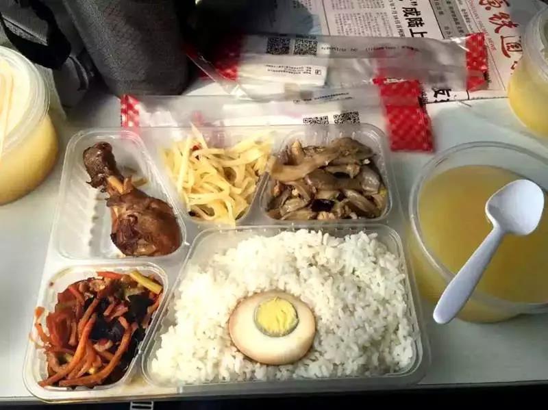 中国的火车餐为什么这么难吃