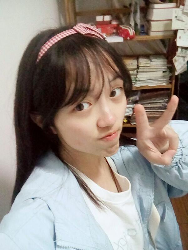 女生照片为什么要ps,才发朋友圈?