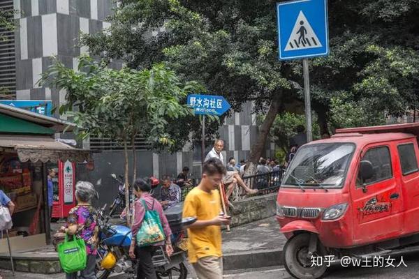 观音桥不只有"富人区"还有一个"平民窟"