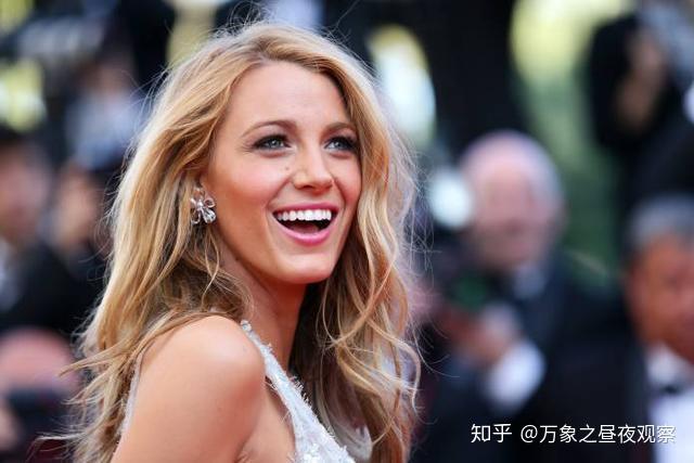 万象国际丨她们被誉为全球最美的女人有人躲避战乱有人当过教官