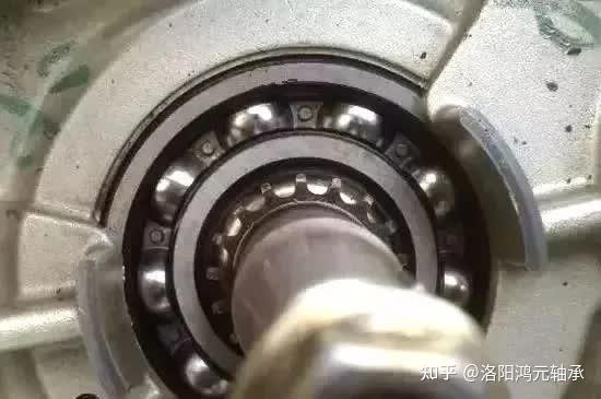为什么同样的工作条件,外观型号一致的轴承,实际寿命大不相同?