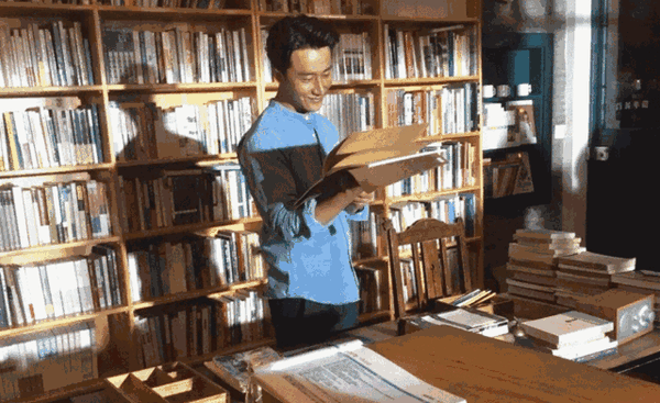 读书日|看书,喝咖啡,买文创,逛展……魔都这8家复合书局值得一逛