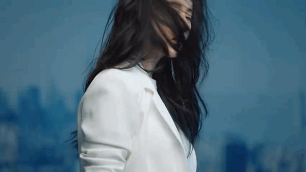 盖章认证的古装美女全新气质写真曝光她有四个非常