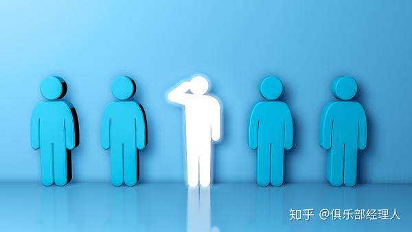 他们走在前面以身作则,通过日常的行动来说明自己认同某些信念.