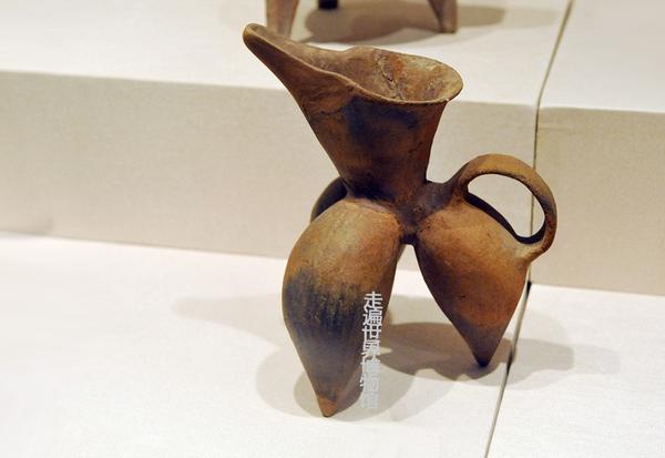 中国瓷器誉满全球,但其前身却是六千年前的此类器物