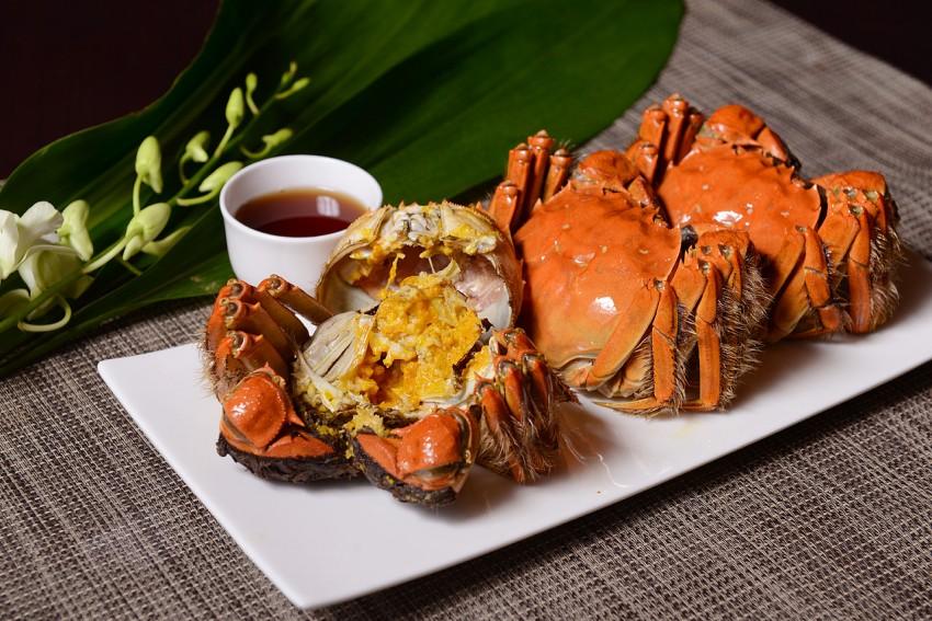 重阳吃螃蟹骆驼蹄鸡毛店盘点全国各地美食习俗哪个地方最让你意外