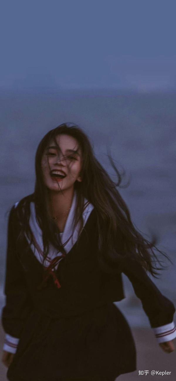谁有一些小清新类型的美女壁纸?