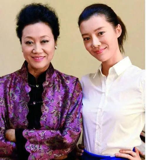 不过天不遂人愿,王丽云和前夫车晓彤离婚至今,彼此都没有再找到合适
